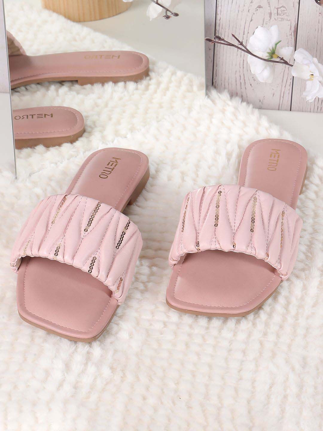

Metro Women Open Toe Flats, Pink
