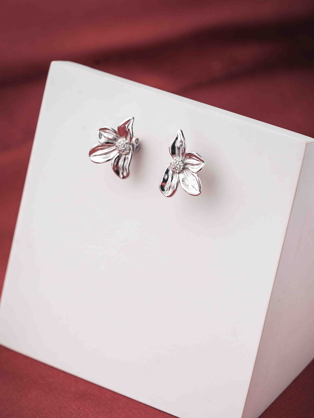 

STERLYN Floral Studs Earrings, Silver