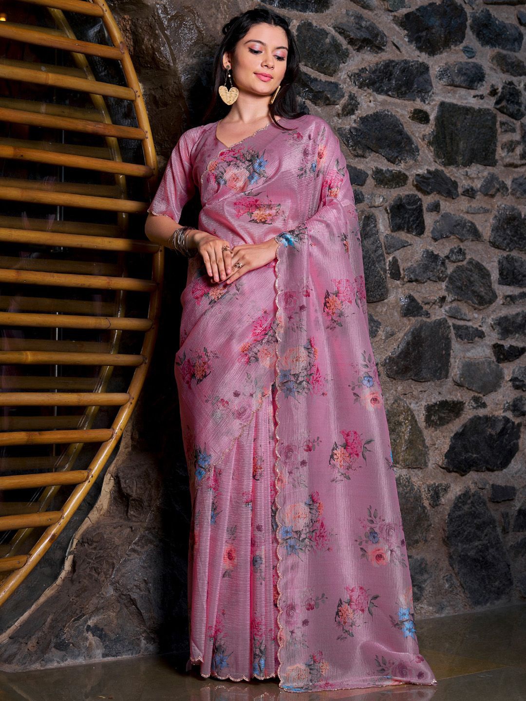 

Anouk Floral Beads and Stones Silk Blend Saree, Pink