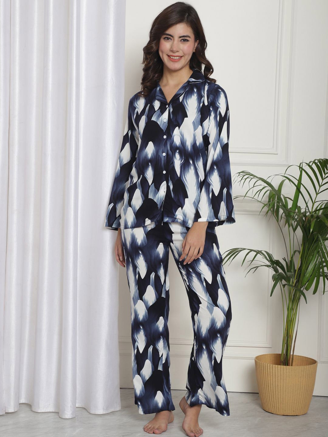 

Boston Club Women Printed Night suit, Navy blue