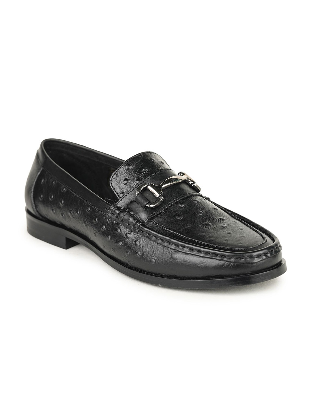 

BRITMEN Men Textured Leather Loafers, Black