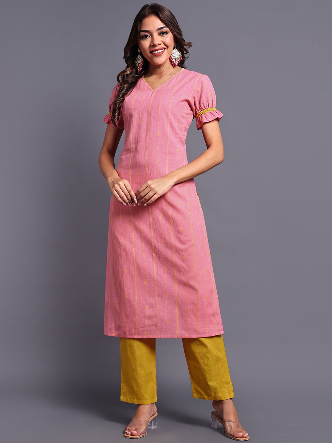 

Vastara the Label Woven Design Puffed Sleeves Regular Pure Cotton Kurta With Trousers, Pink