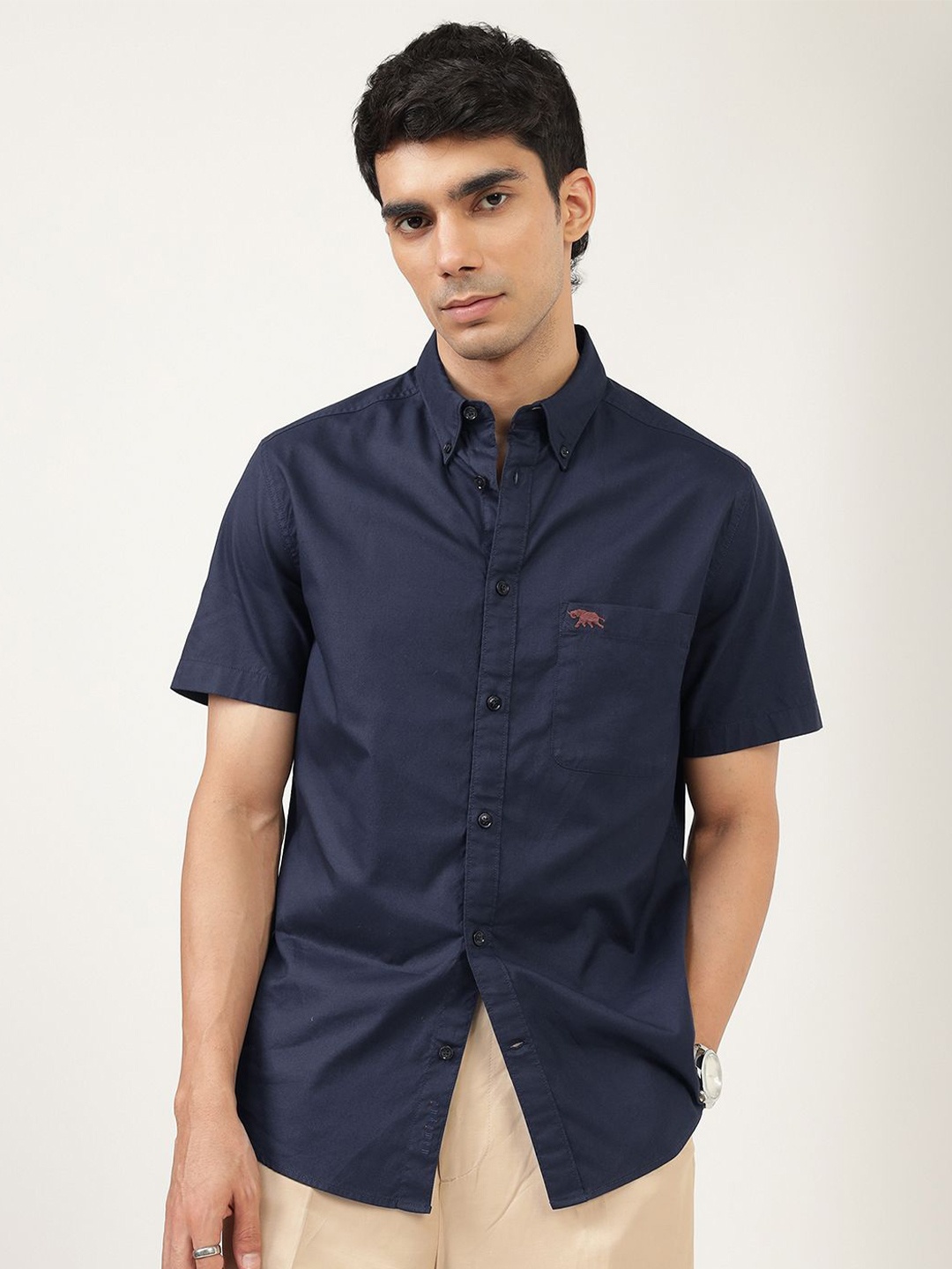 

Andamen Men Premium Button-Down Collar Solid Cotton Slim Fit Casual Shirt, Navy blue
