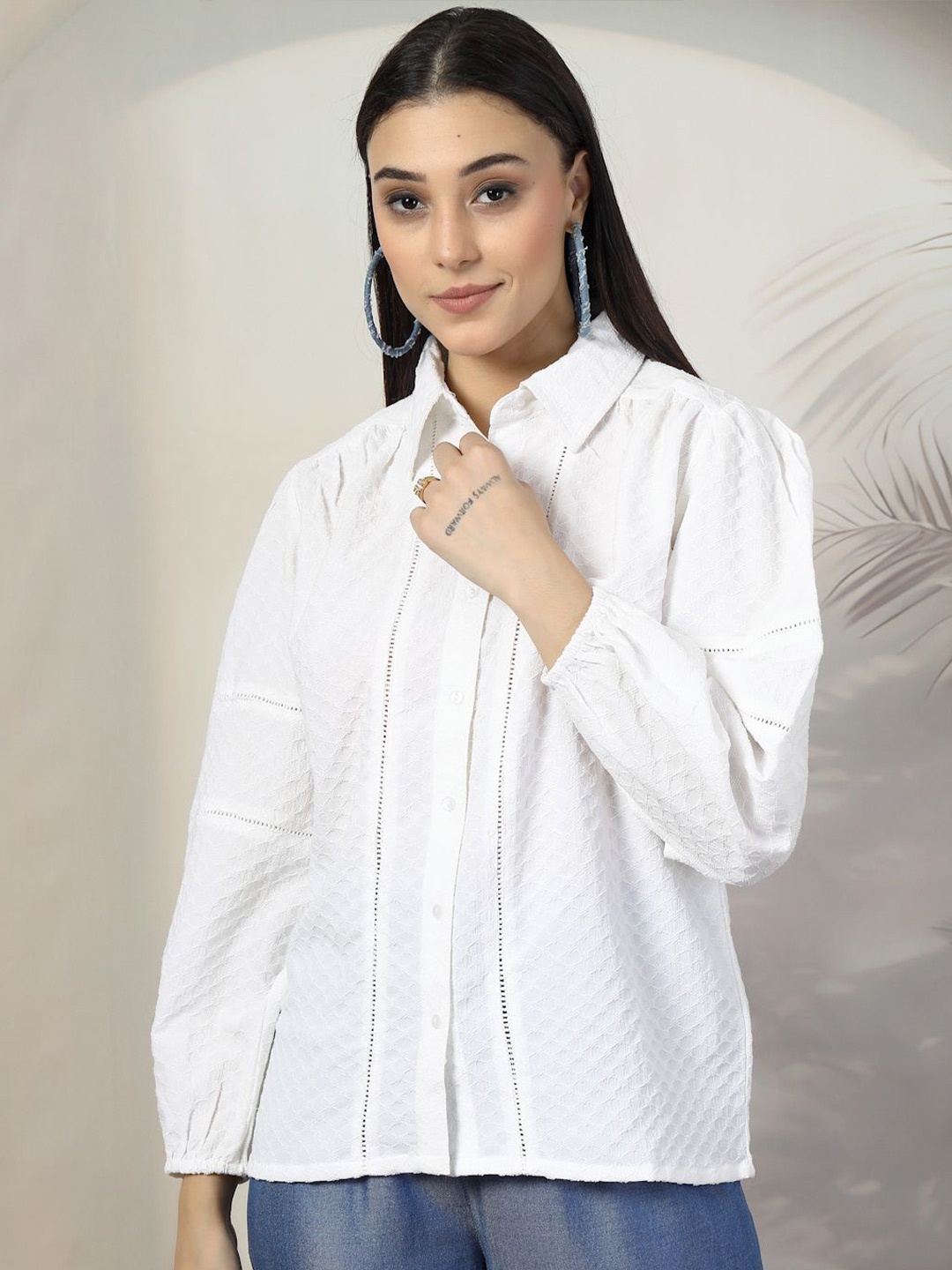 

plusS Women Standard Spread Collar Textured Solid Casual Shirt, White
