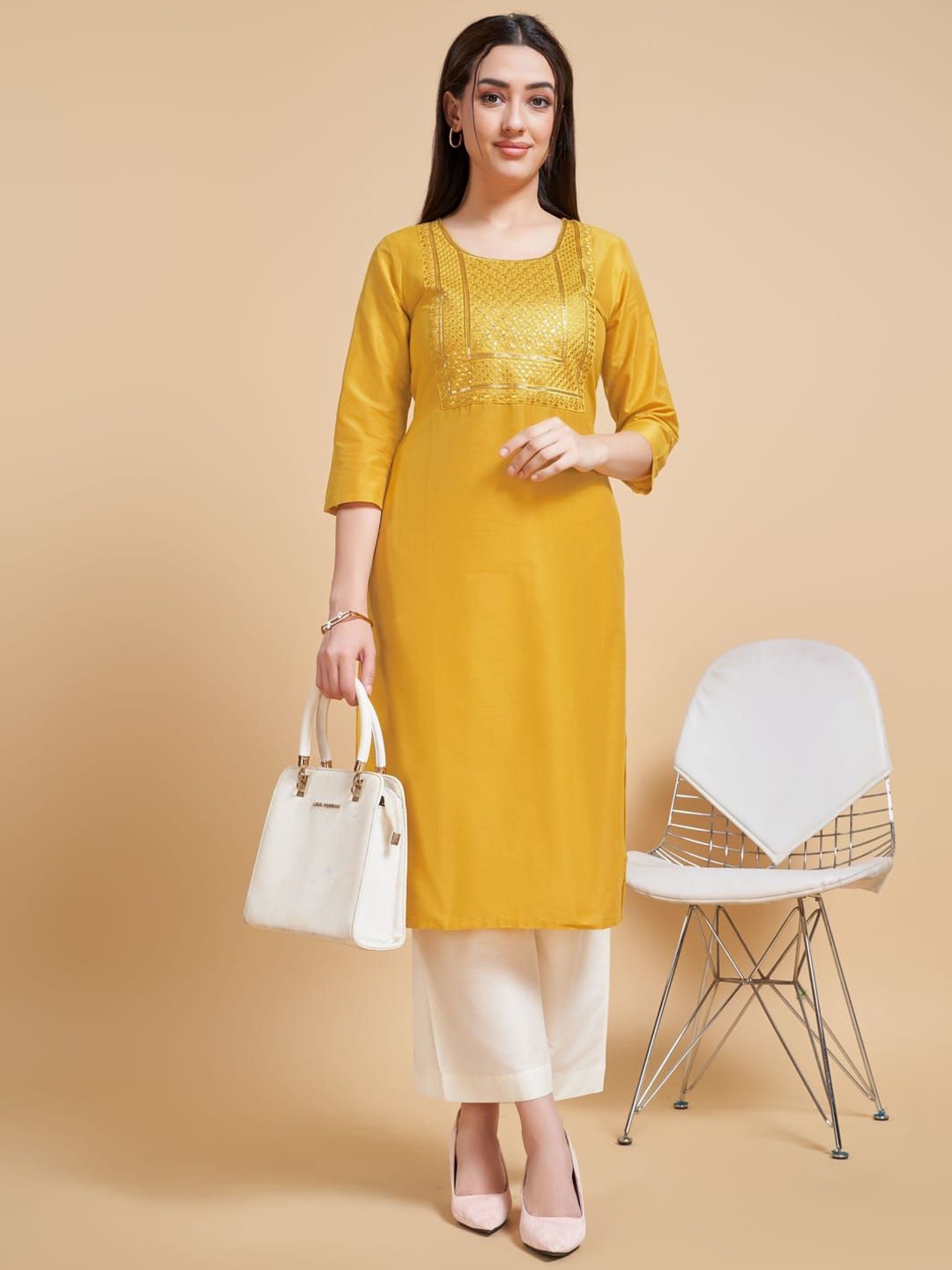 

Suha Embellished Yoke Design Sequinned Straight Kurta, Yellow