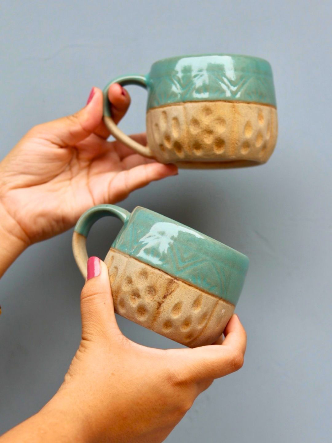 

WEAVING HOMES Brown & Green 2 Pieces Textured Ceramic Dishwasher Safe Cups 200ml