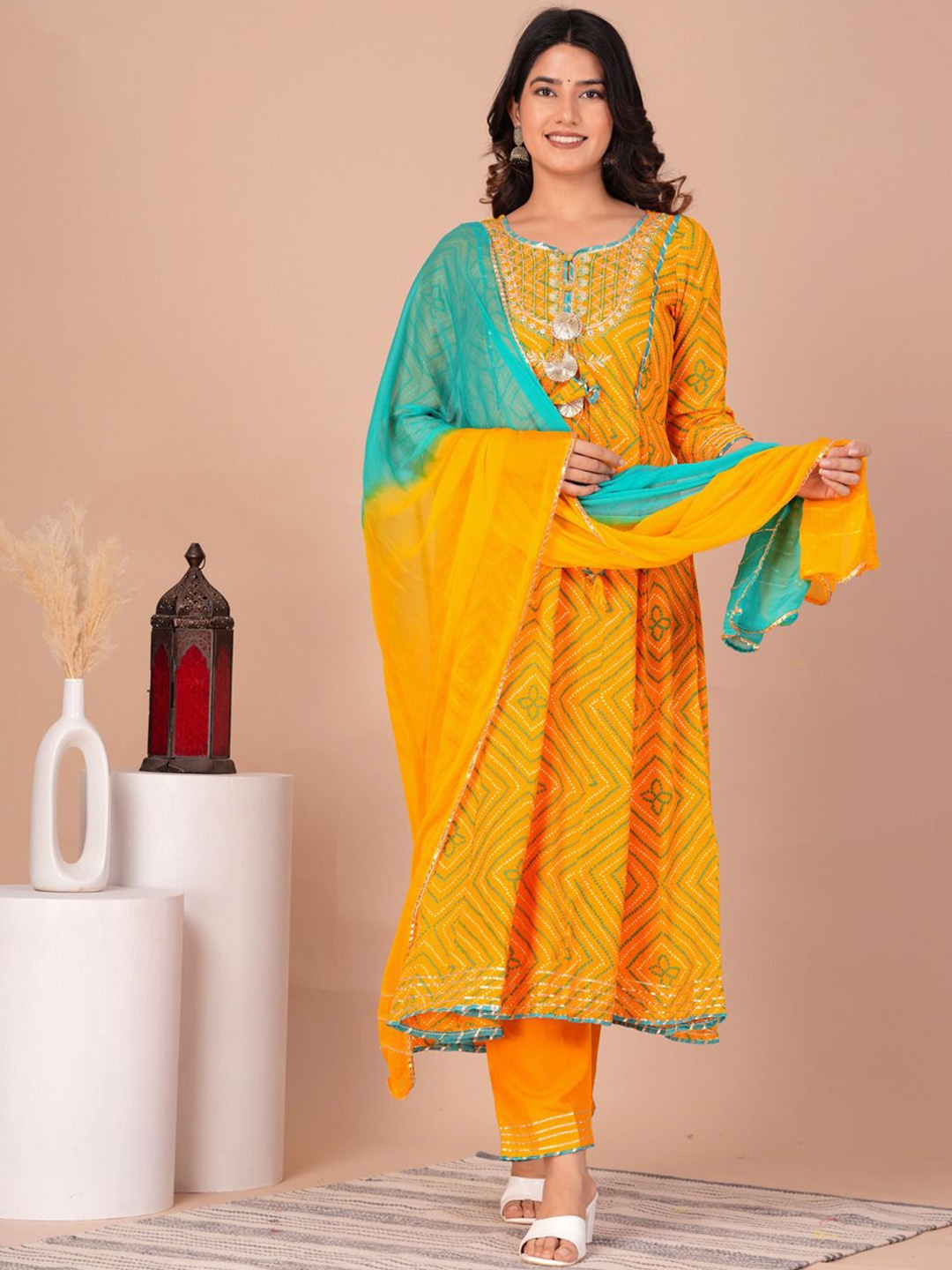 

TOULIN Bandhani Printed Sweatheart Neck Pure Cotton Kurta With Trousers & Dupatta, Mustard