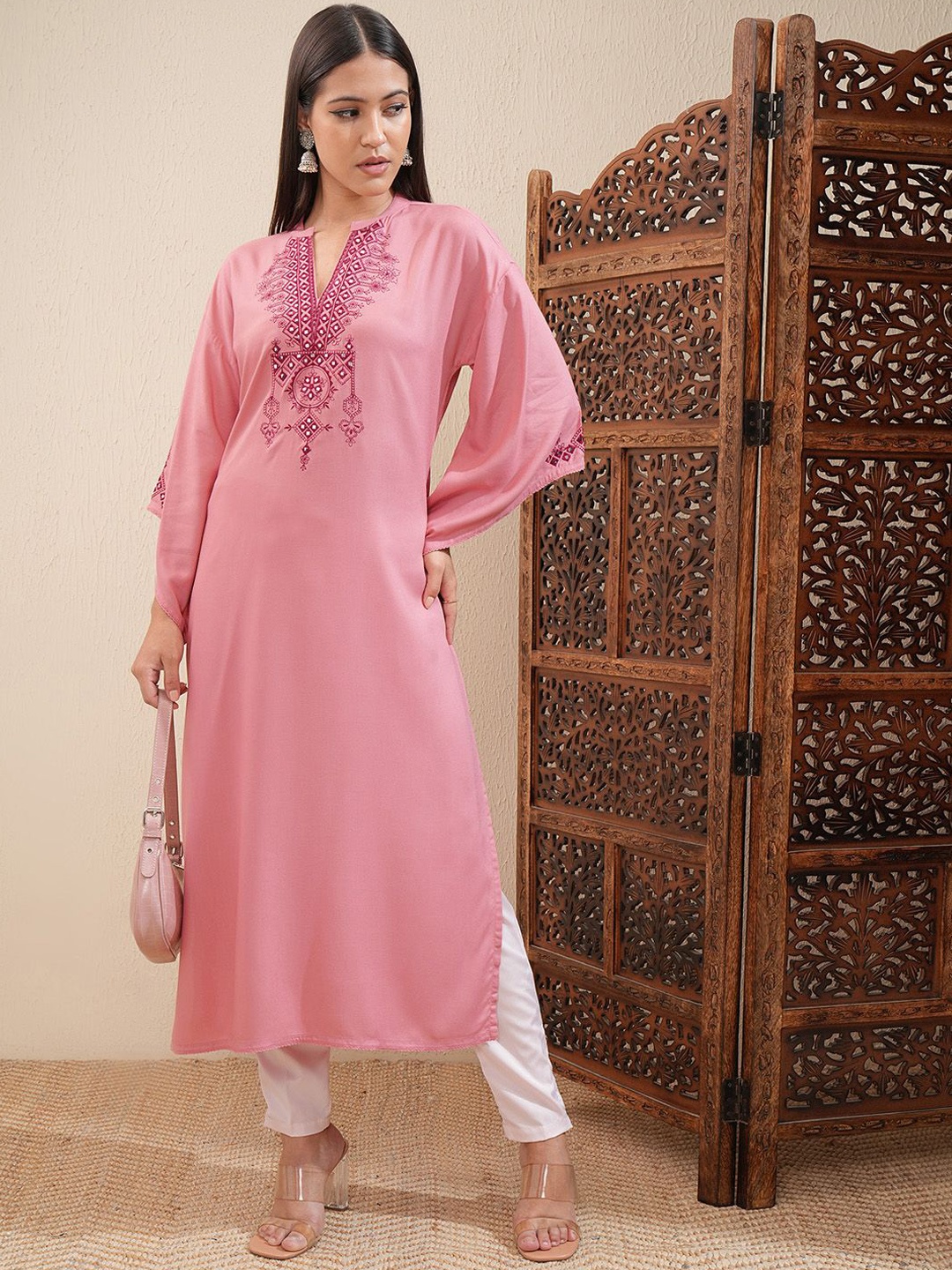 

Vishudh Floral Embroidered Mandarin Collar Bell Sleeves Mirror Work Straight Kurta, Pink