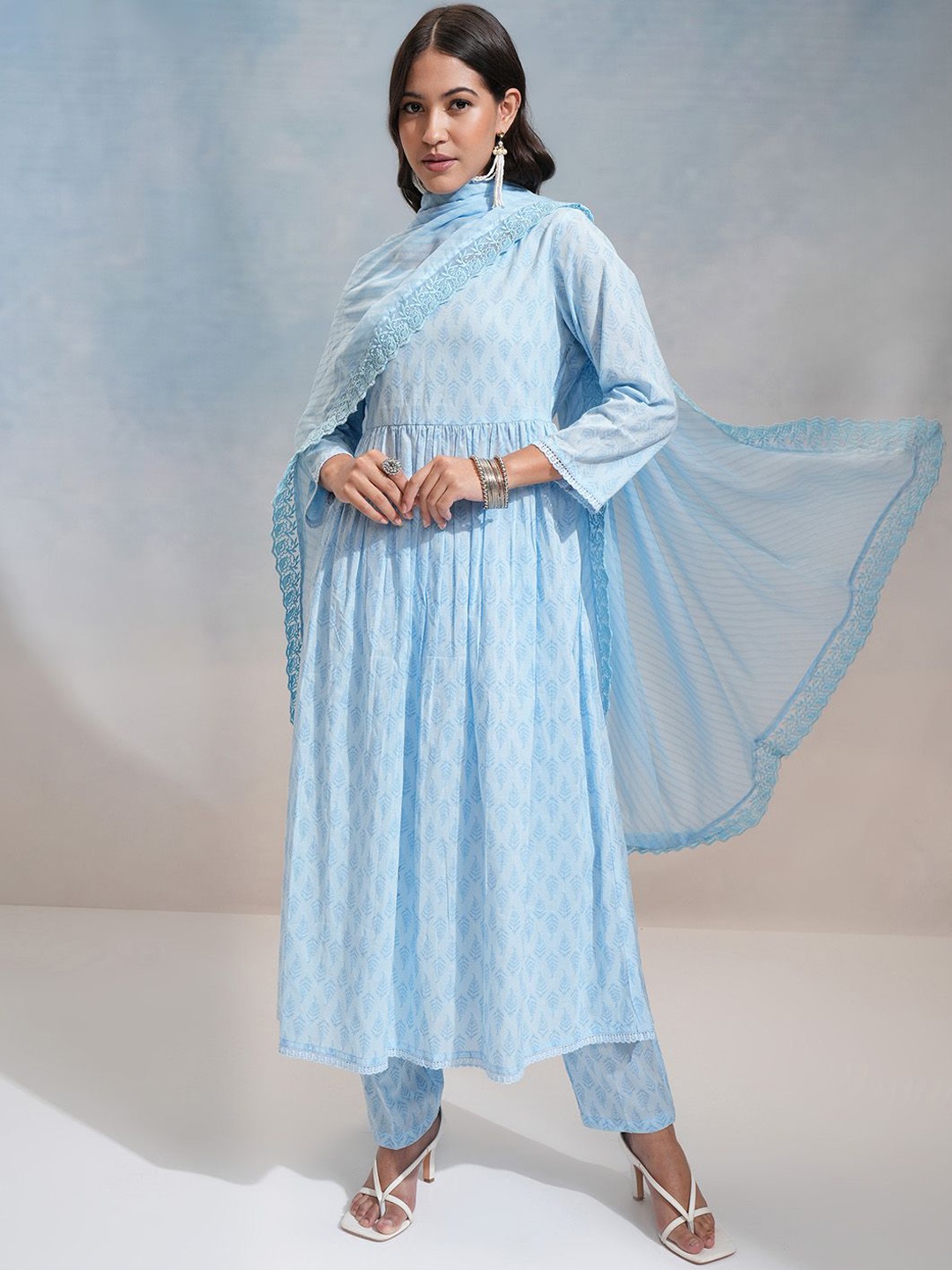 

Vishudh Ethnic Motifs Printed Regular Pure Cotton Anarkali Kurta with Trousers & Dupatta, Blue