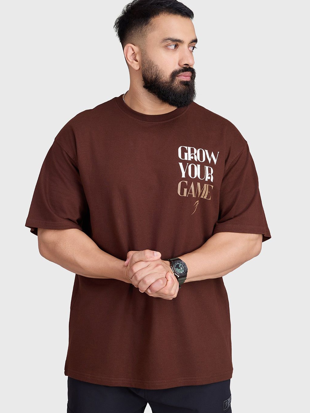 

FUAARK Men Typography Printed Round Neck Cotton Oversized T-shirt, Coffee brown