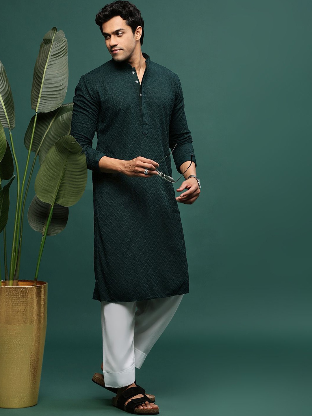 

Sangria Green Geometric Embroidered Chikankari Straight Kurta With Patiala