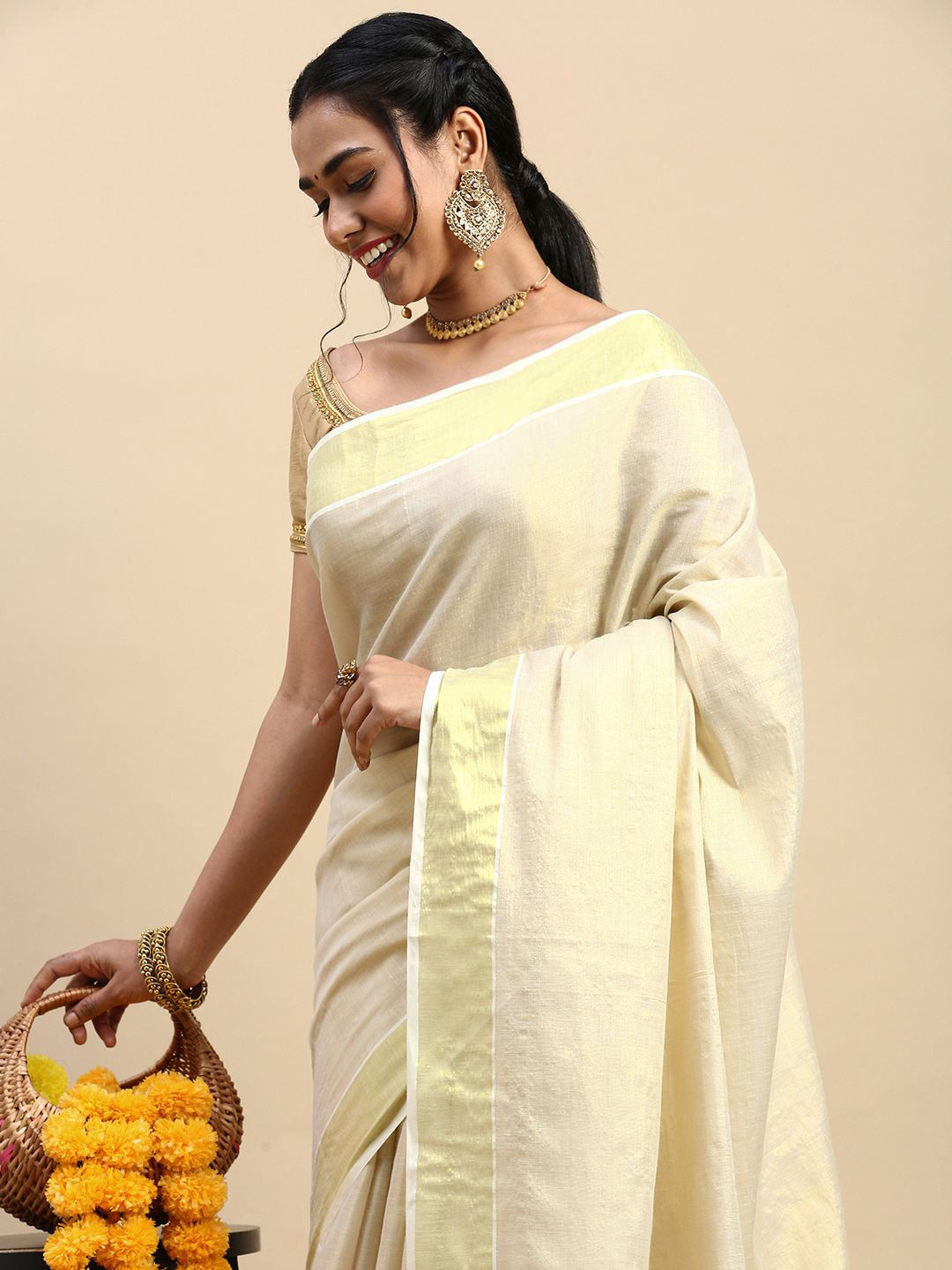 

Ramraj Zari Pure Cotton Saree, Cream