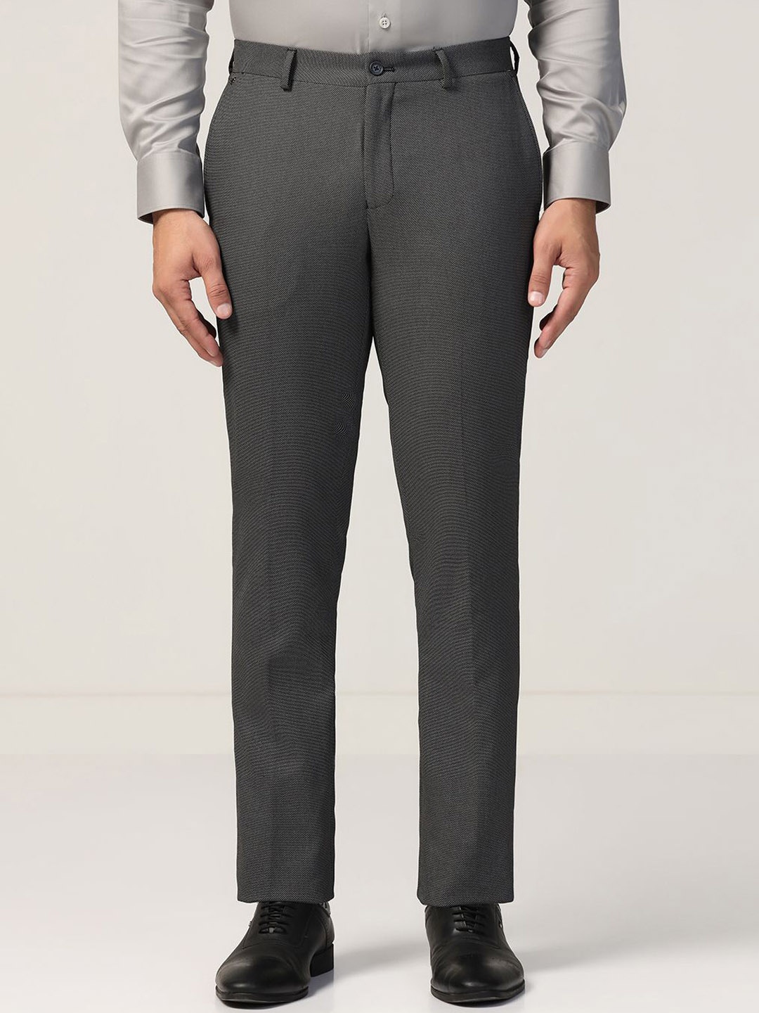 

Blackberrys Men Slim Fit Trousers, Charcoal