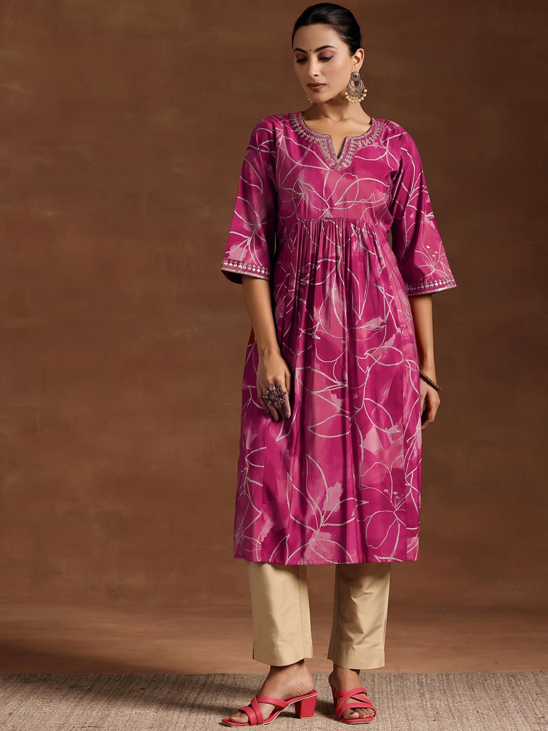 

Libas Floral Printed Notch Neck Sequinned A-Line Kurta, Pink