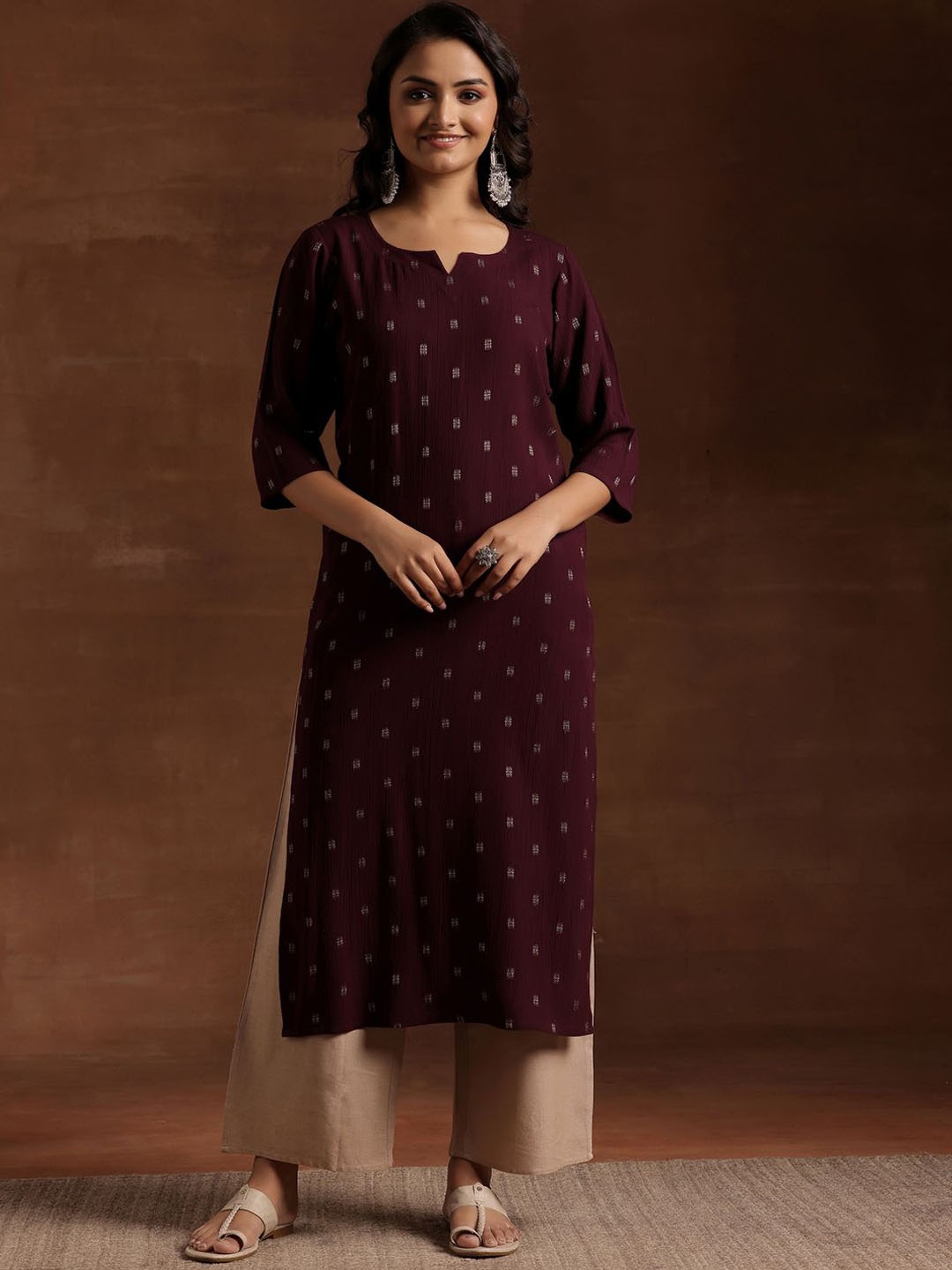 

Libas Ethnic Motifs Printed Straight Kurta, Burgundy