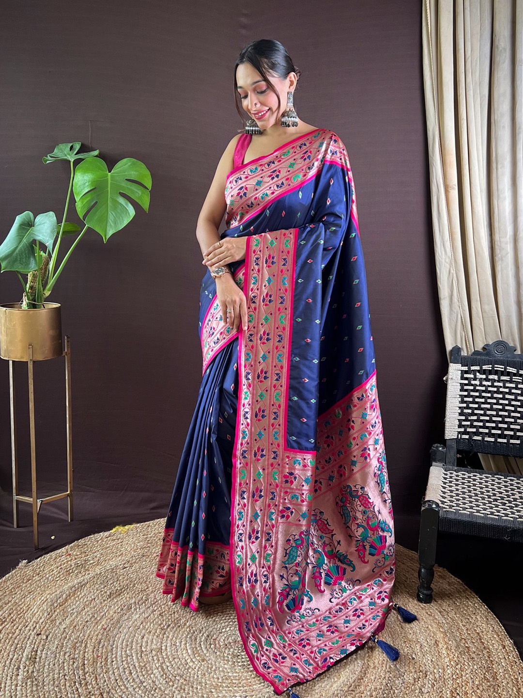 

Divyadham Textiles Woven Design Zari Pure Silk Paithani Saree, Blue