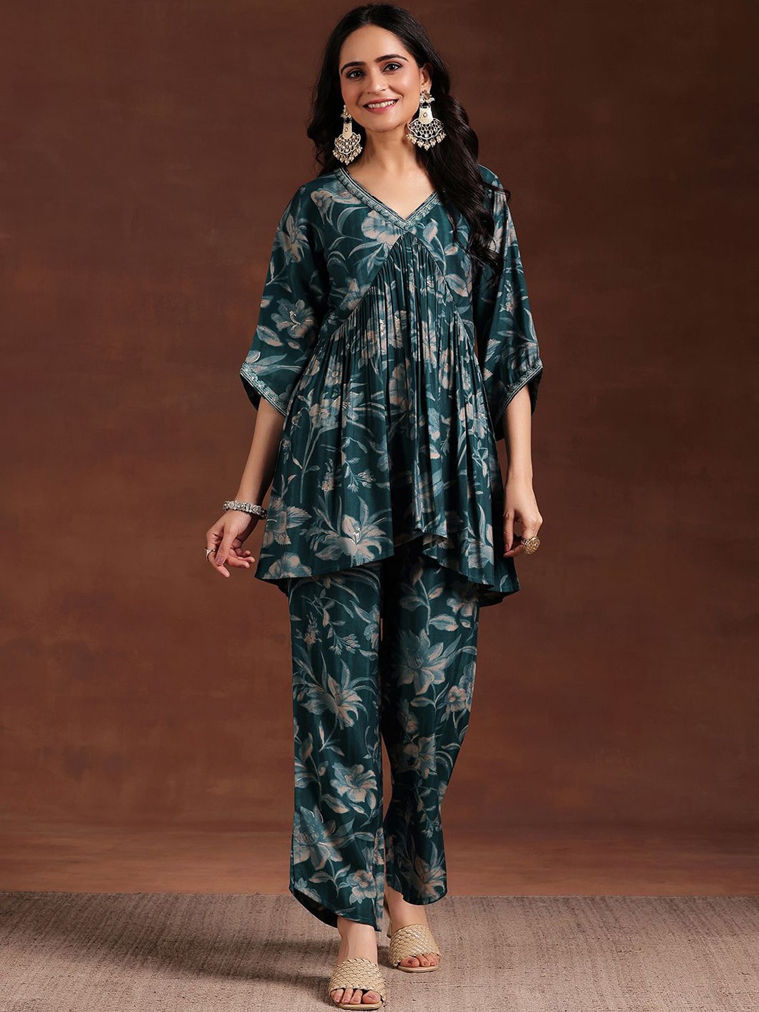 

Libas Floral Printed Pleated Tunic & Palazzos, Teal