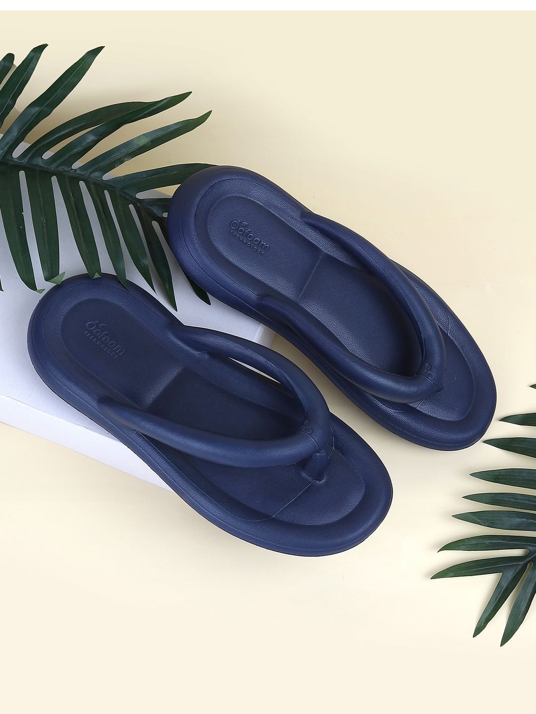 

WALKWAY by Metro Women Thong Flip-Flops, Blue