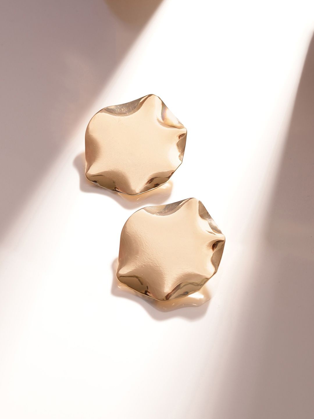 

Priyaasi Gold-Plated Contemporary Studs