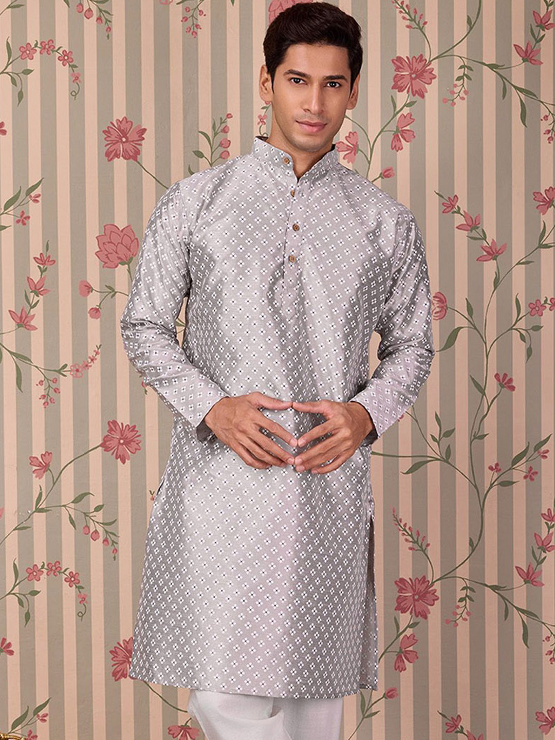 

Anouk Men Ethnic Motifs Printed Sequinned Anarkali Kurta, Grey