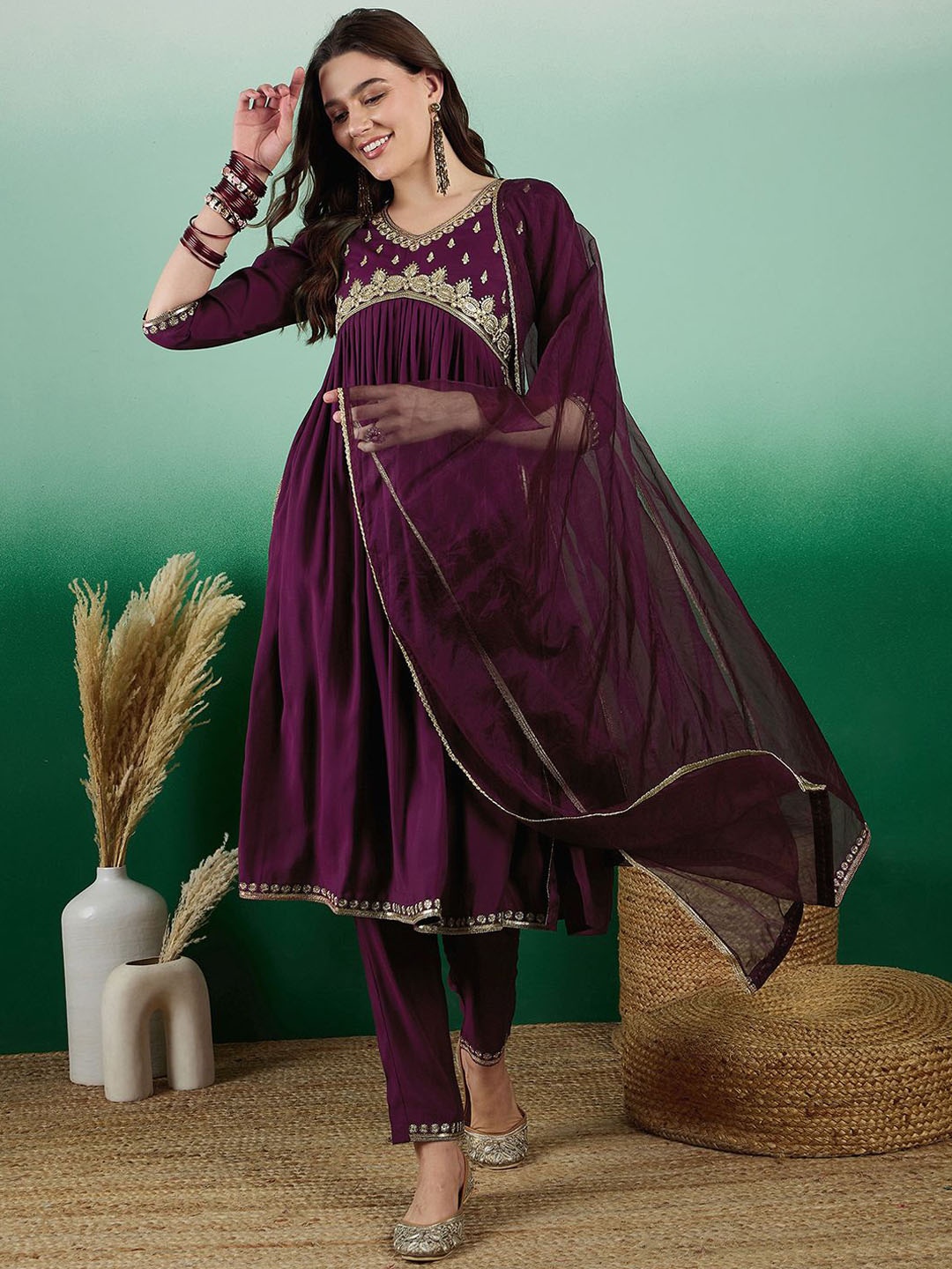 

Sangria Floral Yoke Design A-Line Empire Sequinned Kurta With Trousers & Dupatta, Magenta