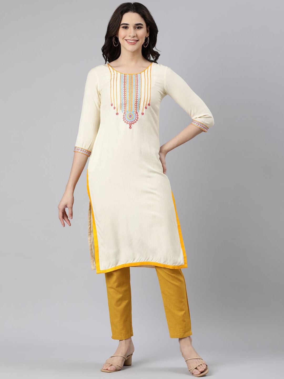 

Souchii Floral Yoke Design Thread Work Straight Kurta, Cream