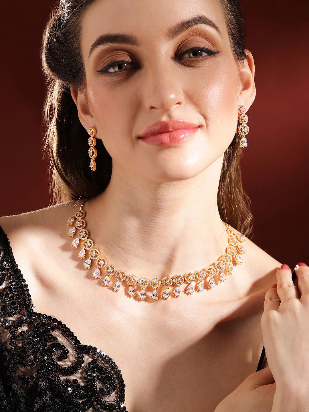 

Priyaasi Gold-Plated American Diamond Studded Jewellery Set