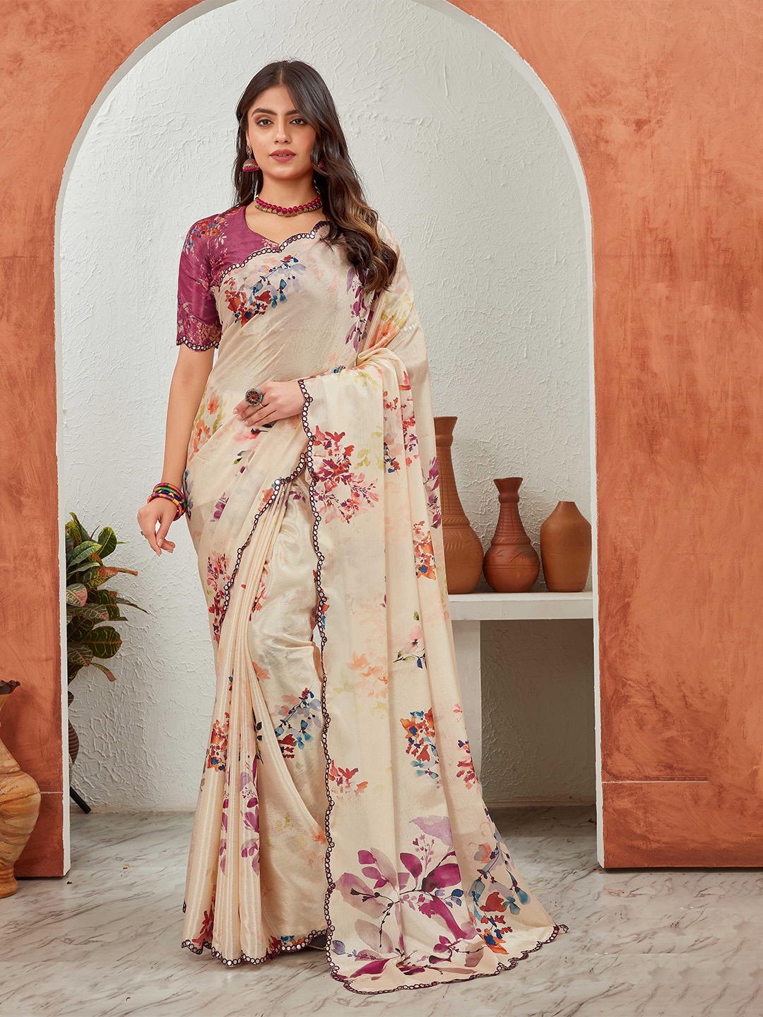 

Globon Impex Floral Mirror Work Pure Chiffon Saree, Cream
