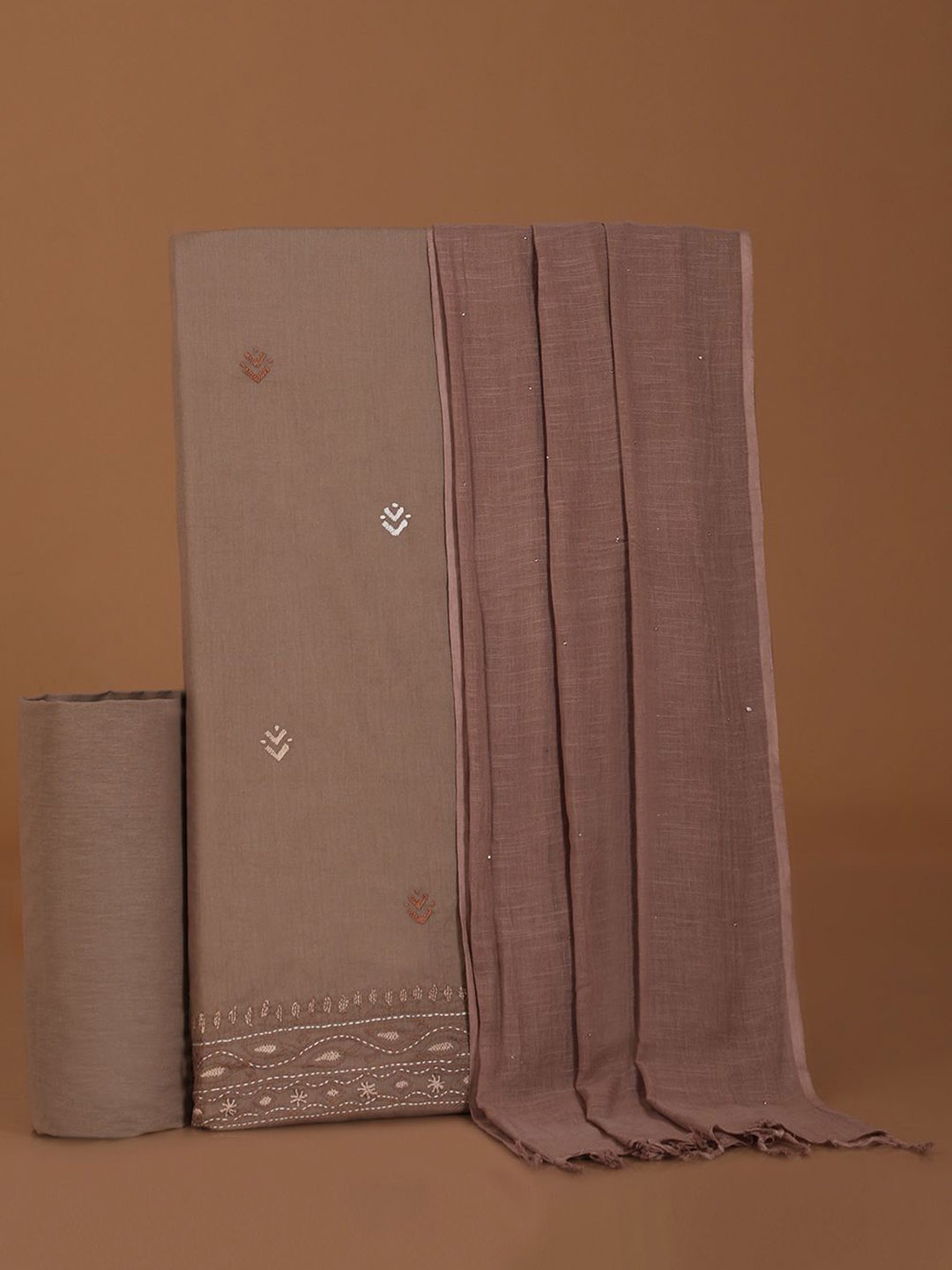 

Taneira Geometric Kantha Embroidered Pure Cotton Unstitched Dress Material, Grey