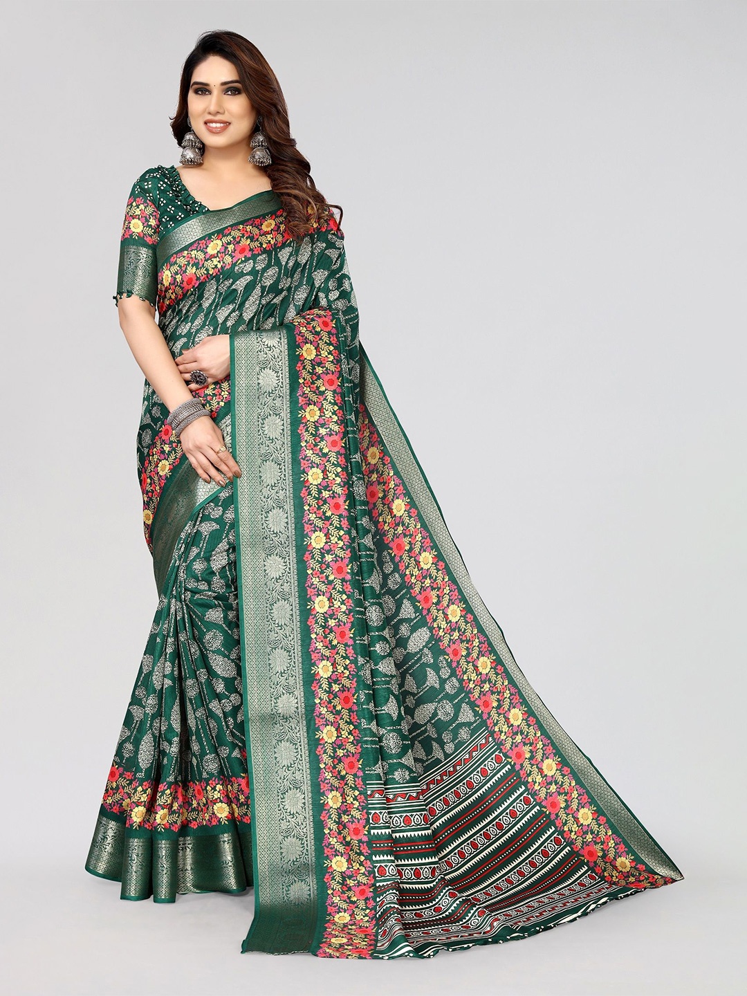 

VIRICA Paisley Zari Saree, Green