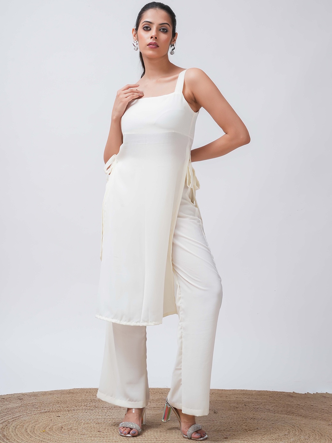 

Salvia Sky Square Neck Sleeveless Straight Kurta with Trousers, White