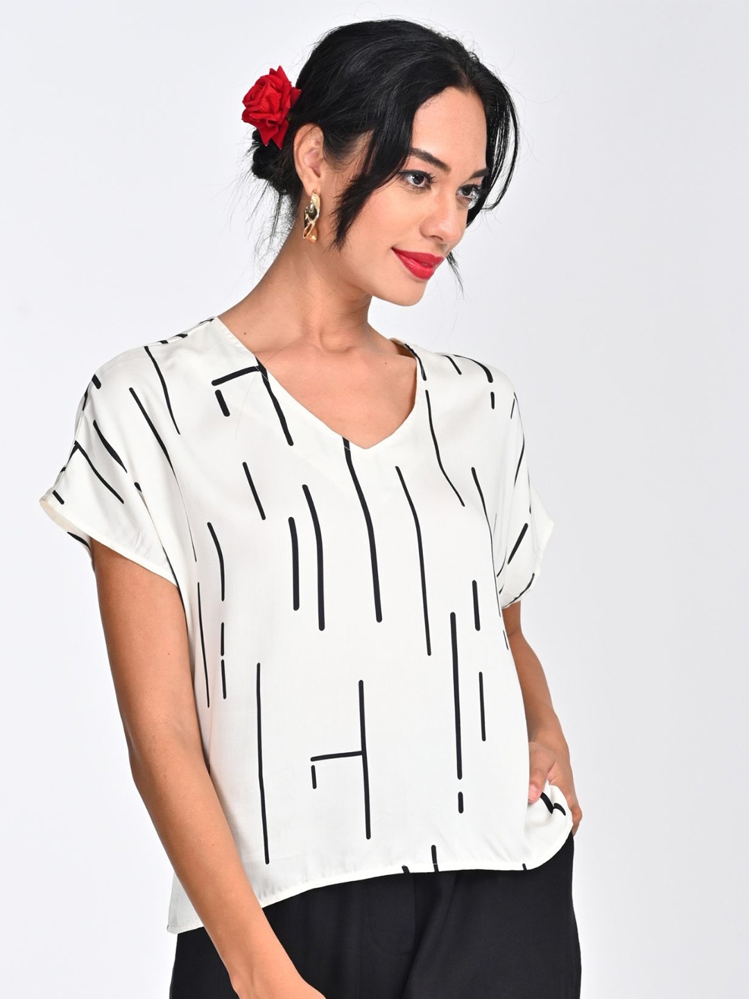 

Saltpetre Geometric Print Boxy Top, Cream