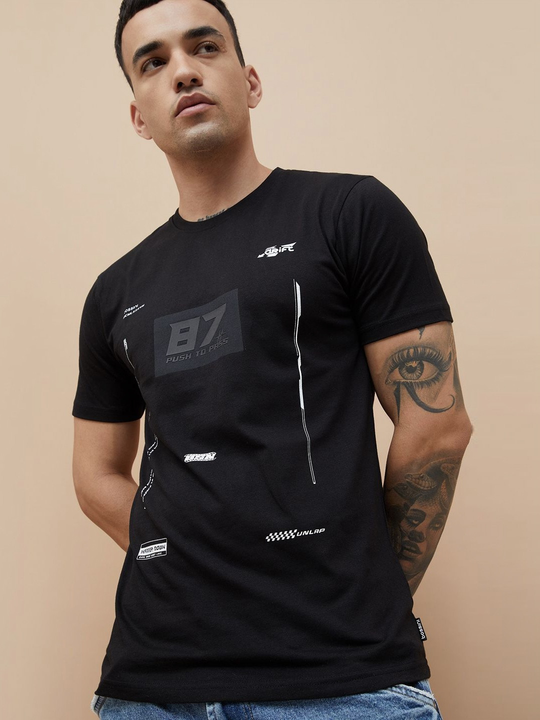 

Bossini Men Graphic Printed Round Neck Cotton T-shirt, Black