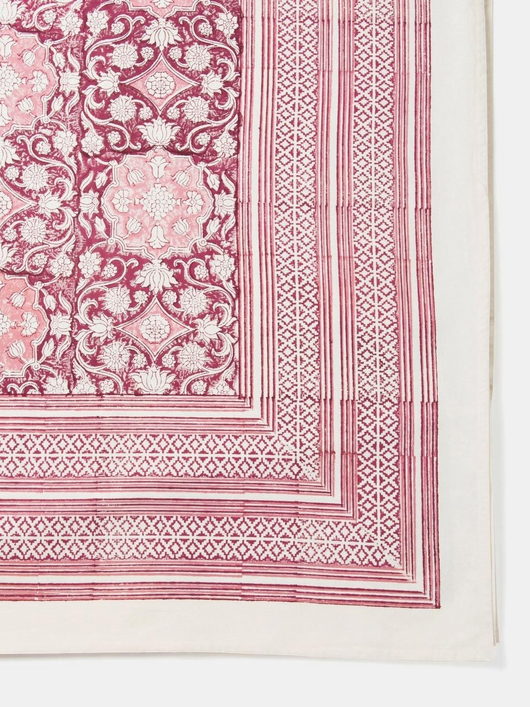 

Fabindia Purple & White Printed Cotton Double King Bed Covers