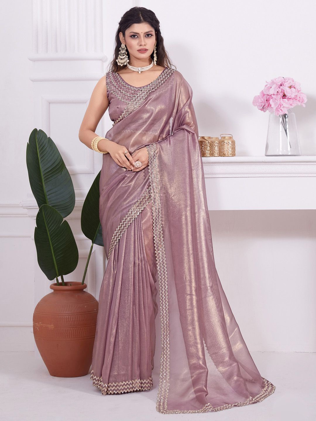 

Anouk Beads and Stones Organza Saree, Mauve
