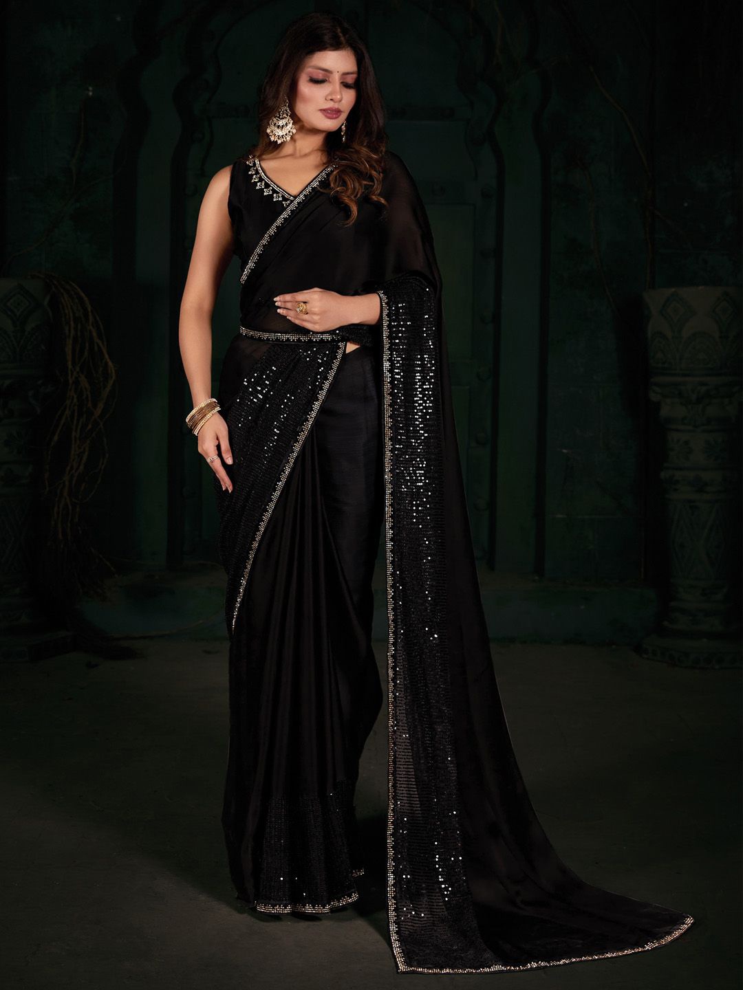 

Anouk Women Beads and Stones Saree With Embellished Border, Black