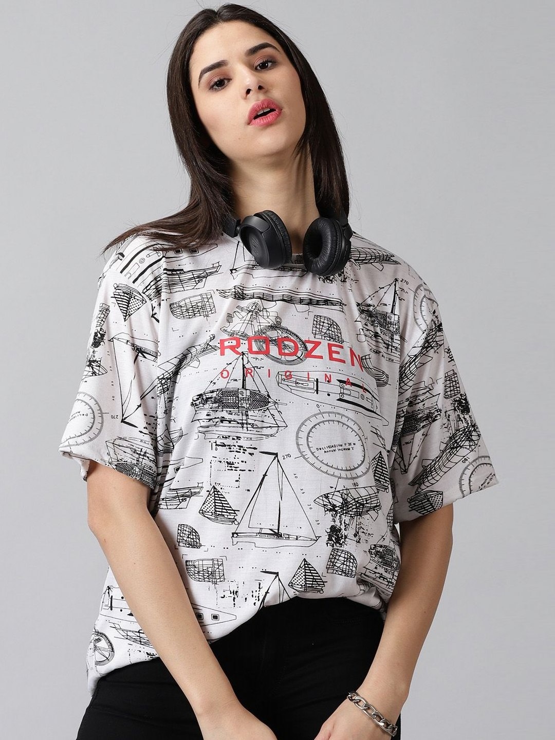 

Rodzen Women Abstract Printed Round Neck Cotton Oversized T-shirt, White