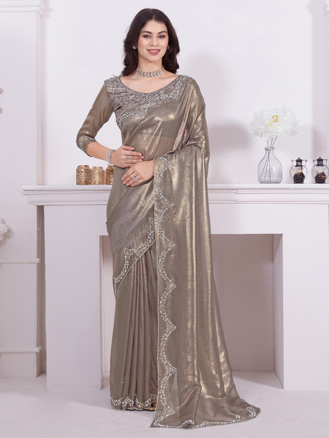 

Anouk Beads and Stones solid Embellished Saree with blouse piece, Bronze