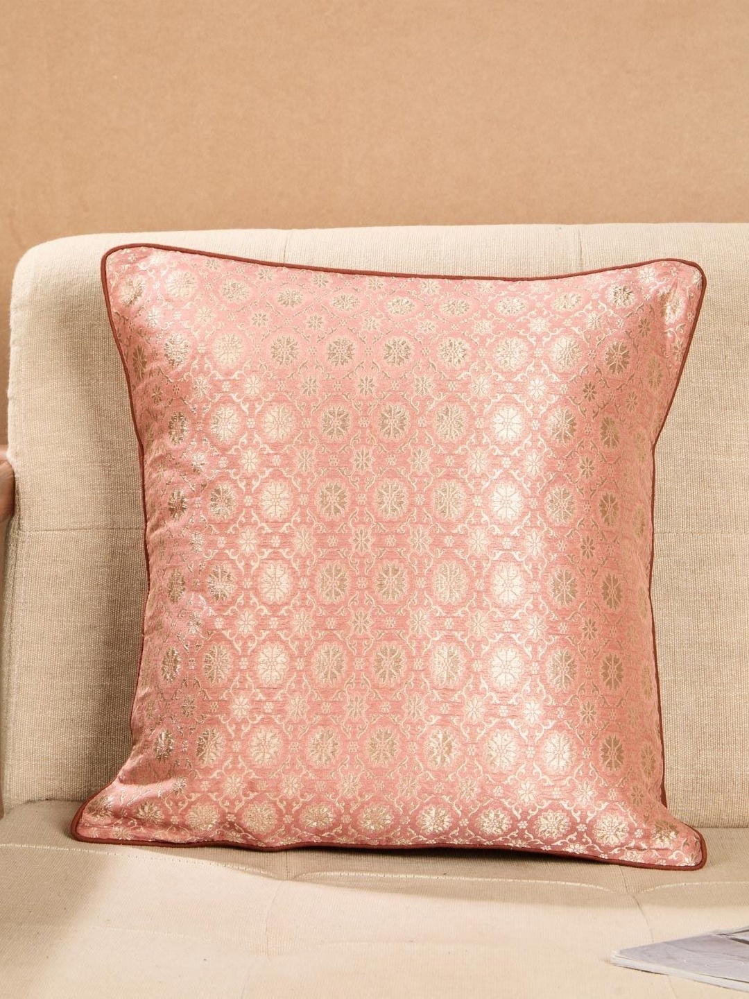 

Fabindia Kashi Pink & Gold-Toned Floral Woven Design Sqaure Cushion Cover