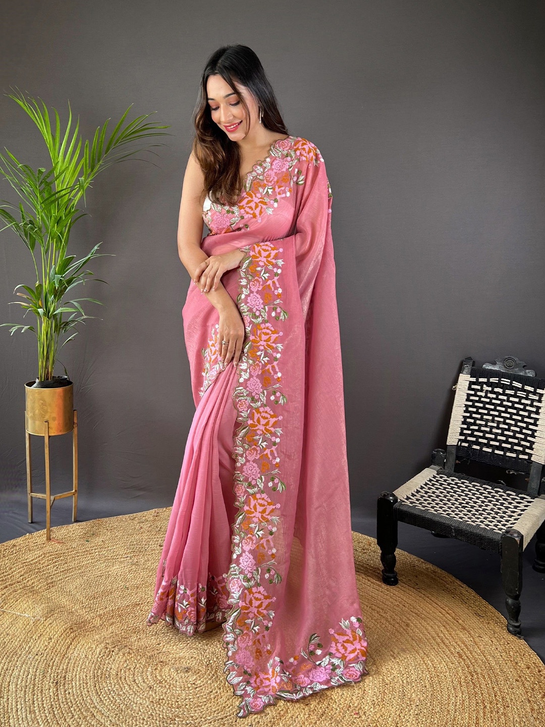 

RV CREATION Solid Embroidered Saree, Pink