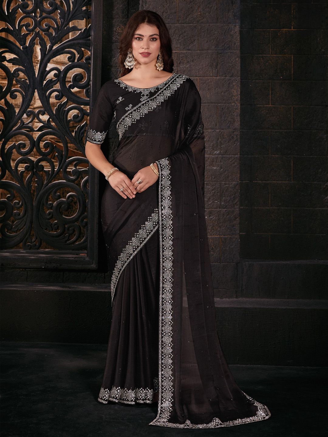 

Anouk Embellished Beads and Stones Saree, Black