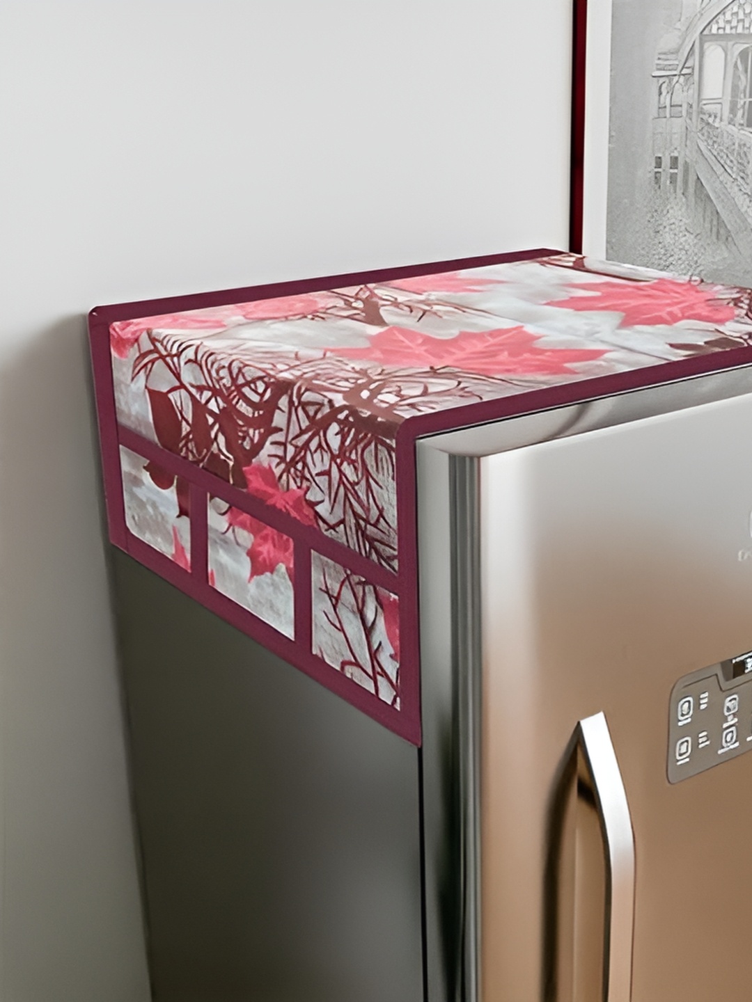 

LooMantha Maroon & Grey Printed Refrigerator Covers