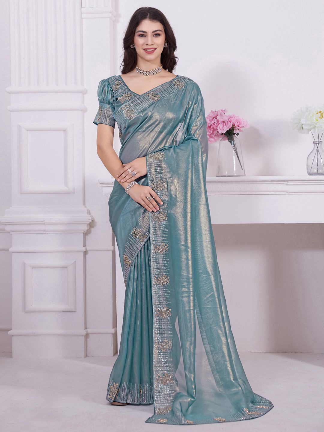 

Anouk Solid Beads and Stones Organza Saree, Blue