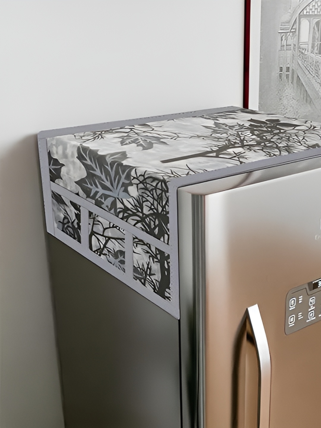 

LooMantha Black & Grey Printed Fridge Top Cover