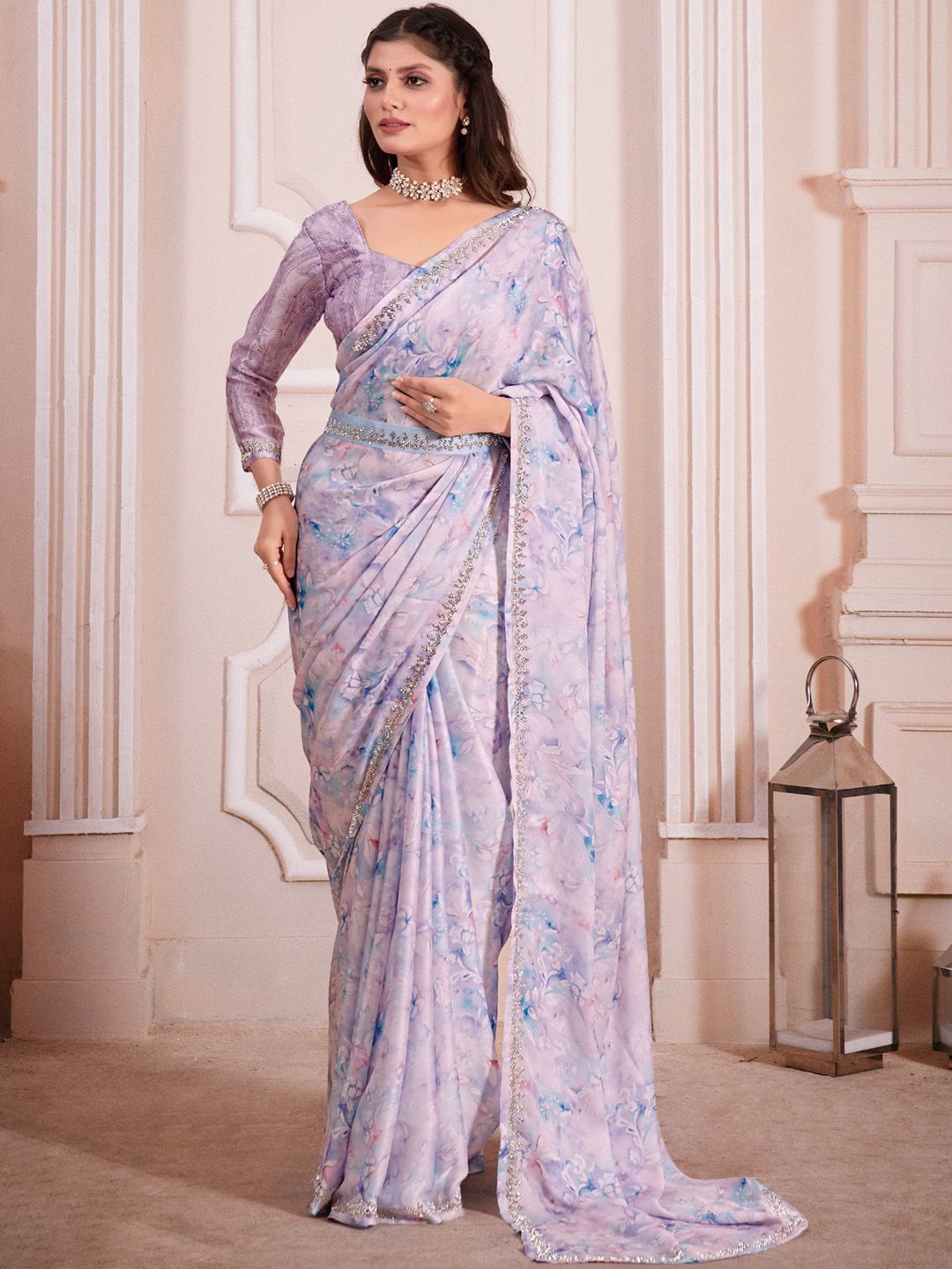 

Anouk Floral Printed Beads and Stones Satin Belted Saree, Lavender