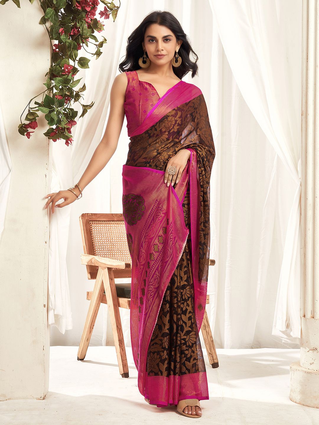 

KALINI Ethnic Motifs Zari Pure Chiffon Dabu Saree, Brown