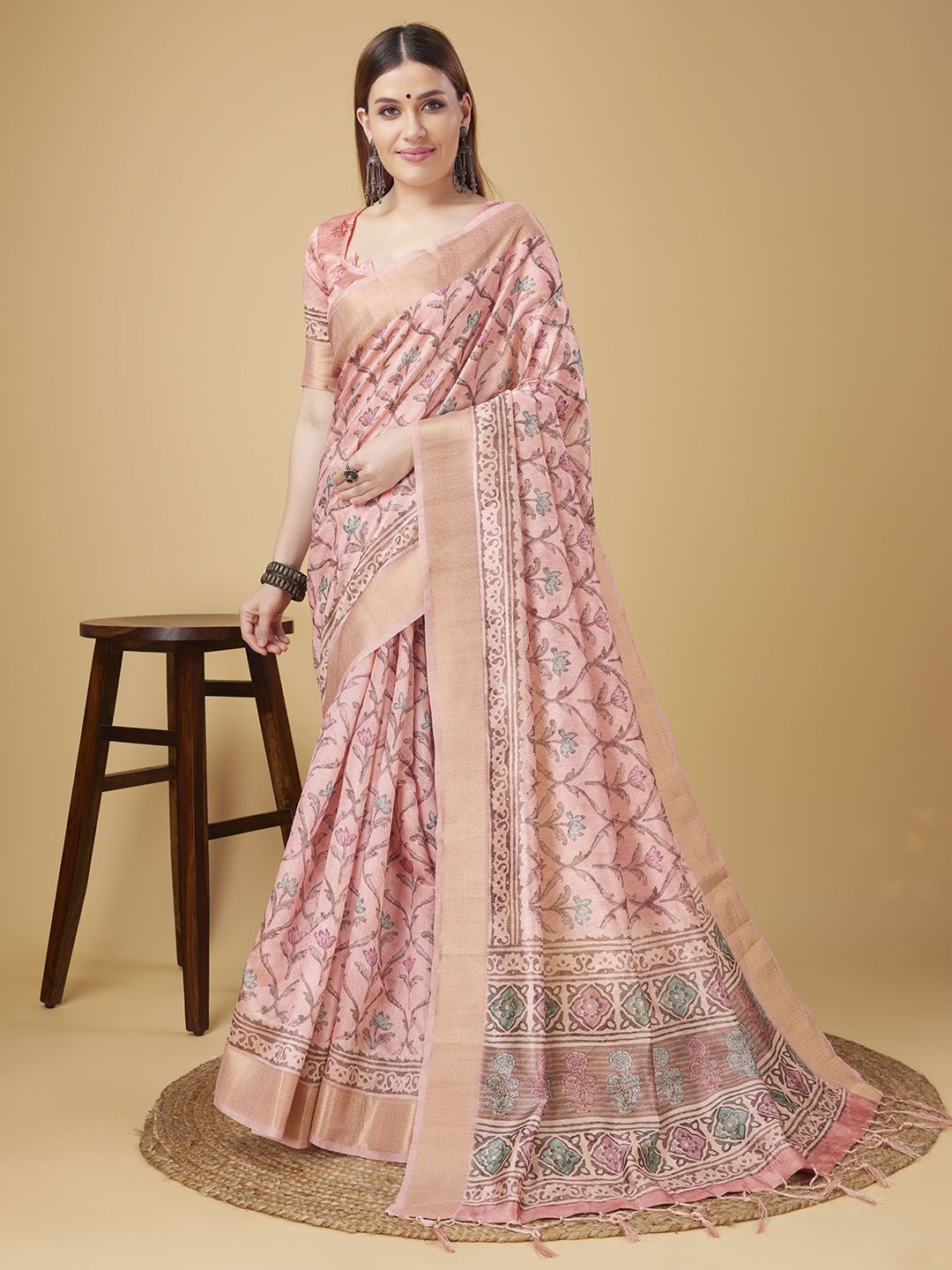 

DOI MOI Ethnic Motifs Zari Banarasi Saree, Pink