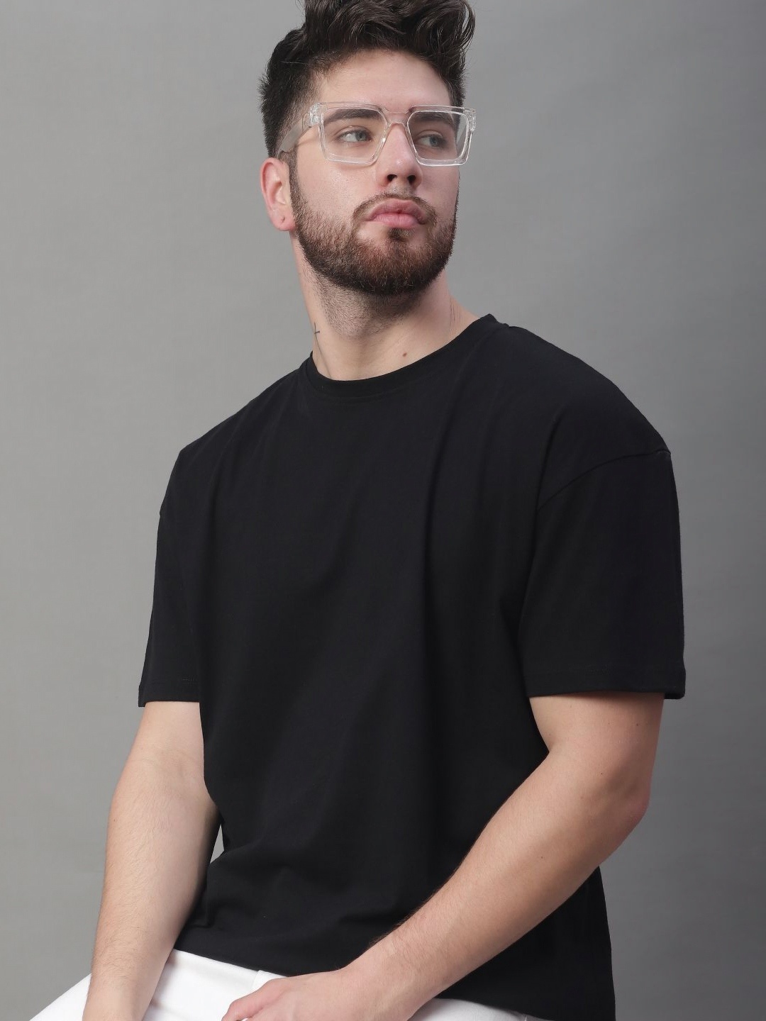 

DOOR74 Men Solid Round Neck Cotton Oversized T-shirt, Black