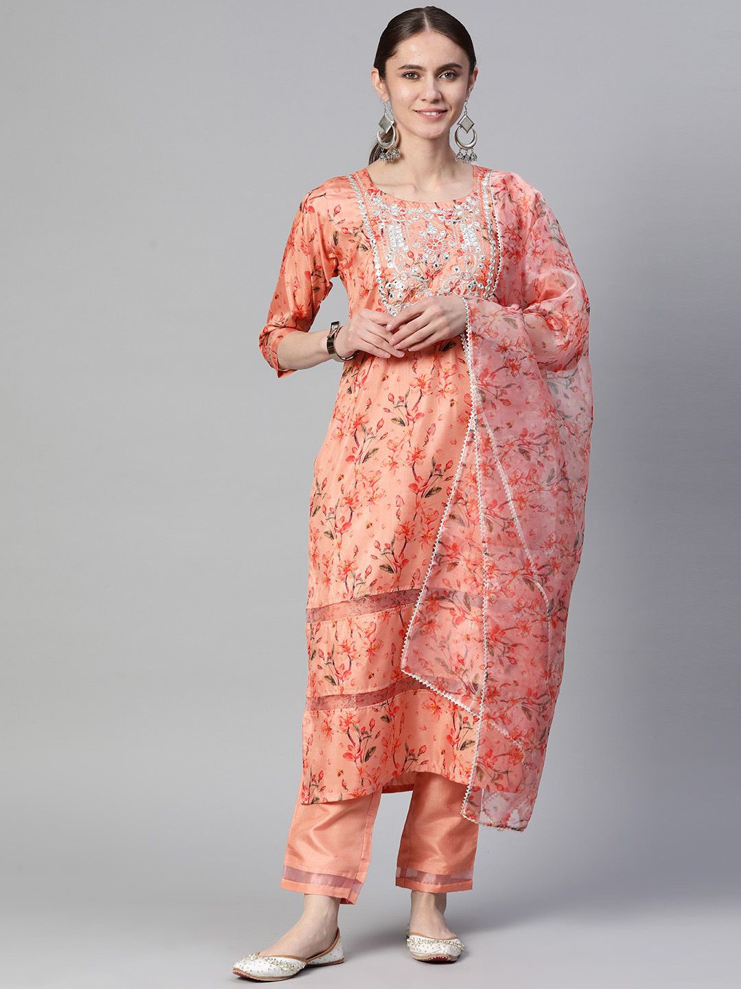 

KAVINDI Floral Printed Mirror Work Silk Chiffon Straight Kurta With Trousers & Dupatta, Peach