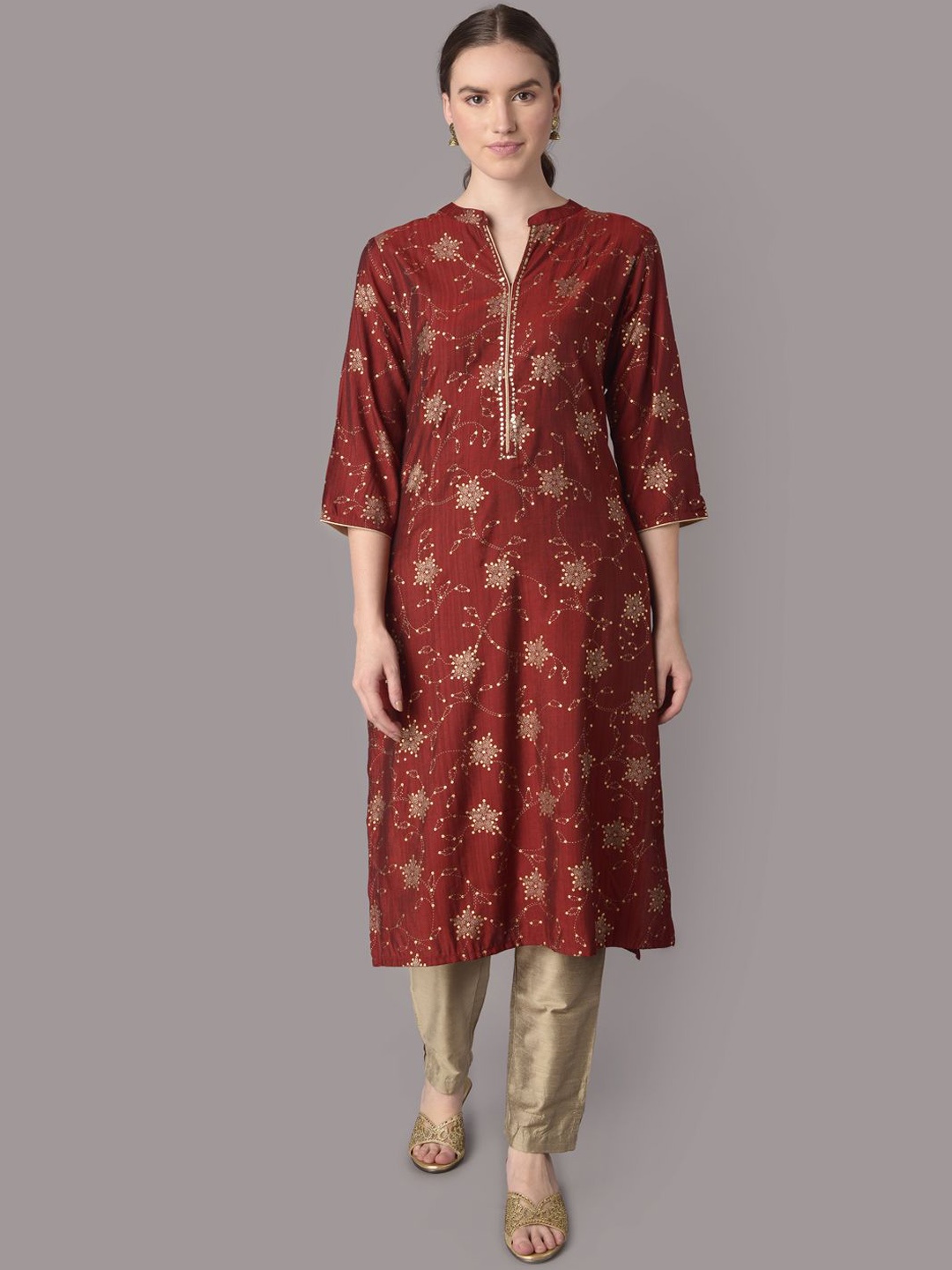 

Shree Floral Printed Regular Sequinned Liva Straight Kurta with Trousers, Maroon
